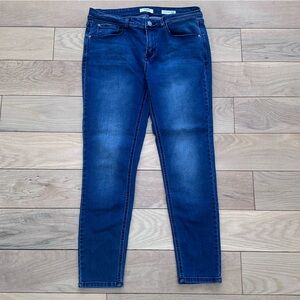 Kensie Effortless Ankle Mid Rise Jeans